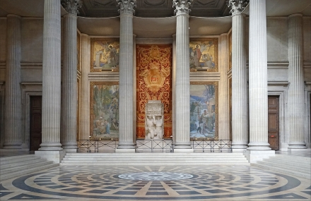 colonnade